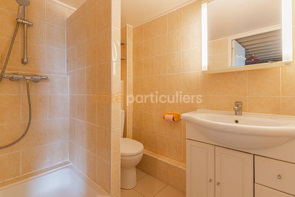 Vente
                Appartement66 m² - 4 Pièces -
                    TROUVILLE SUR MER (14360)