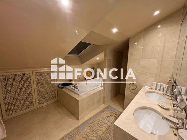 À vendre Appartement 5 pièces 140.79 m² - Nantes 44000