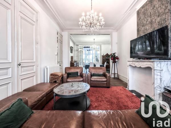 Maison à vendre 9 pièces 210 m² Raismes