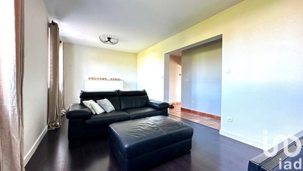 Maison à vendre 8 pièces 178 m² Saint-Romain-le-Puy