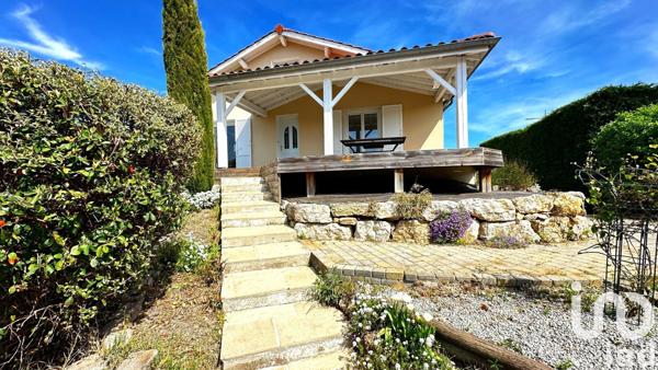 Maison à vendre 8 pièces 178 m² Saint-Romain-le-Puy