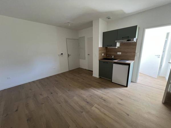 Appartement 1 pièce                                        - 44120 Vertou Réf : 12651