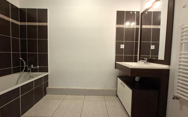 Appartement à vendre    3 pièces • 49,90 m2 Manosque