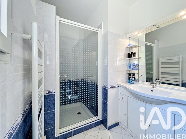 Maison à vendre 9 pièces 204,91 m² Mougins
