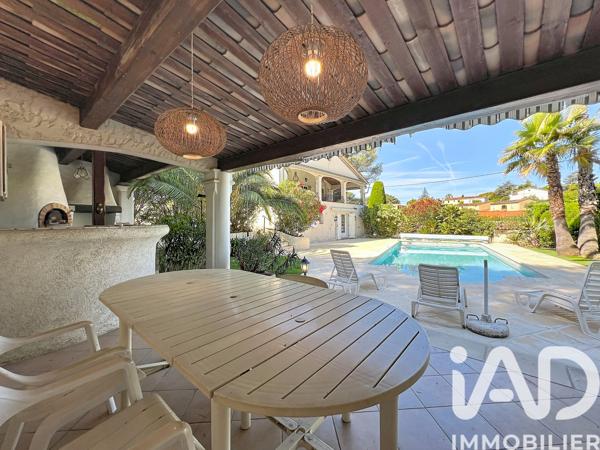 Maison à vendre 9 pièces 204,91 m² Mougins
