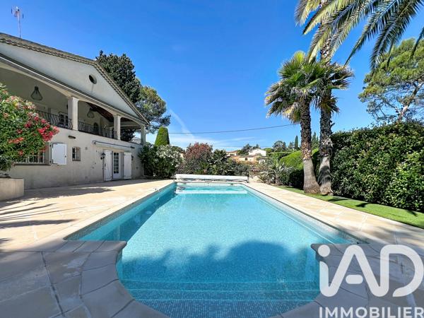 Maison à vendre 9 pièces 204,91 m² Mougins