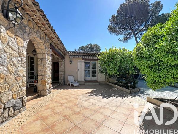 Maison à vendre 9 pièces 204,91 m² Mougins