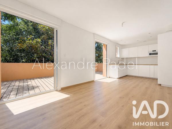 Appartement à vendre 3 pièces 69,9 m² Sanary-sur-Mer