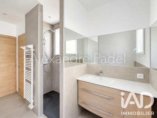 Appartement à vendre 3 pièces 69,9 m² Sanary-sur-Mer
