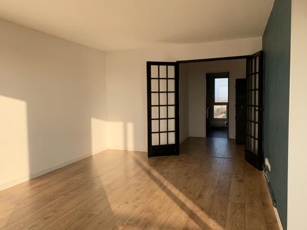 Appartement T3 avec balcon, cave et garage