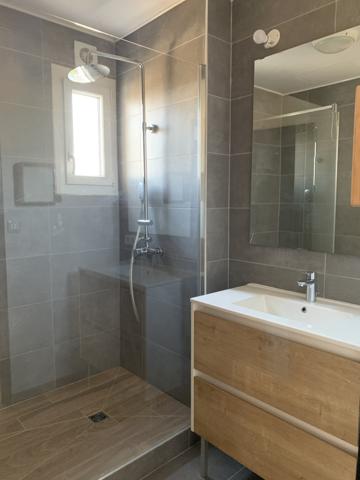 Appartement T3 avec balcon, cave et garage