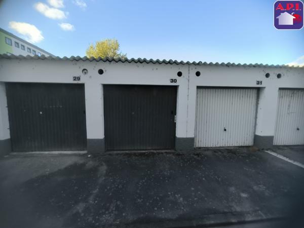 GARAGE DE 13 M2