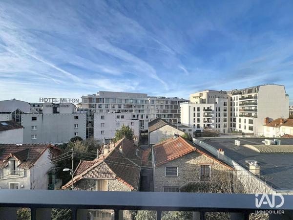 Location appartement 1 pièce 26 m² Neuilly-Plaisance