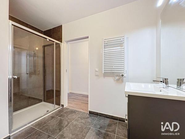 Location appartement 1 pièce 26 m² Neuilly-Plaisance