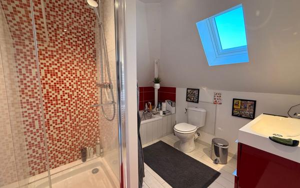 Maison à vendre    6 pièces • 260 m2 Caen