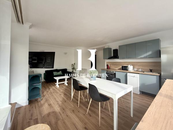Appartement à louer, 5 pièces - Roubaix 59100