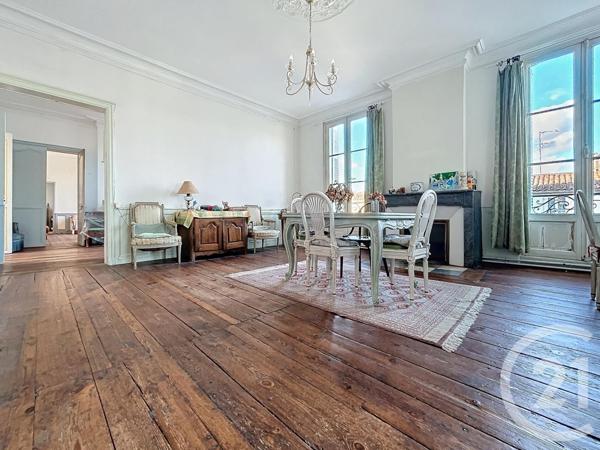 Appartement F5 à vendre  5 pièces - 136,62 m2 ROCHEFORT - 17