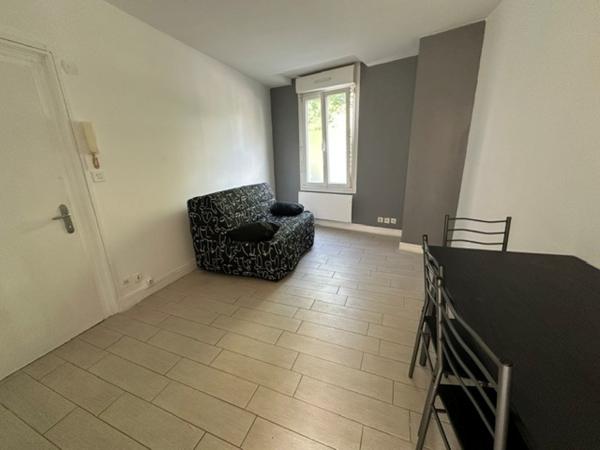 Studio 1 pièce(s) 19.7 m²