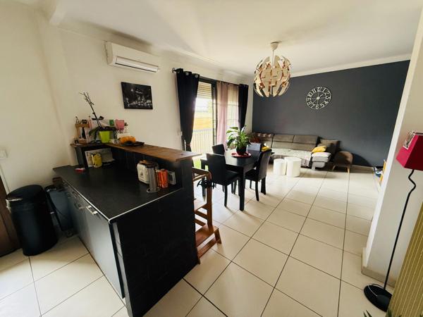 Appartement T4 90m2 avec Balcon et cave
