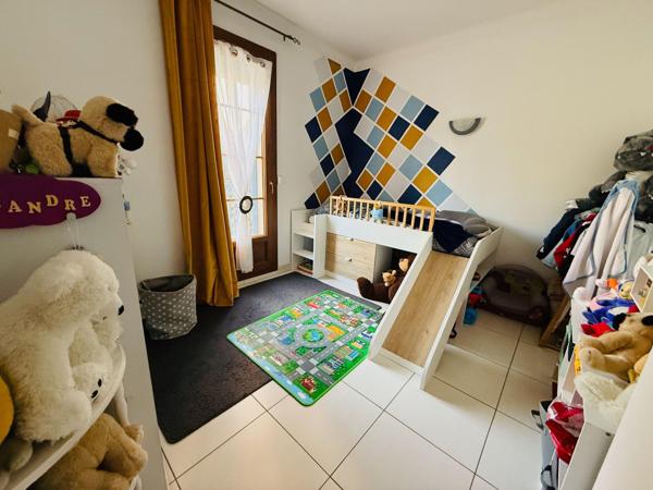 Appartement T4 90m2 avec Balcon et cave