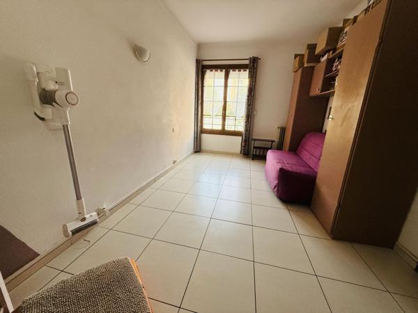 Appartement T4 90m2 avec Balcon et cave