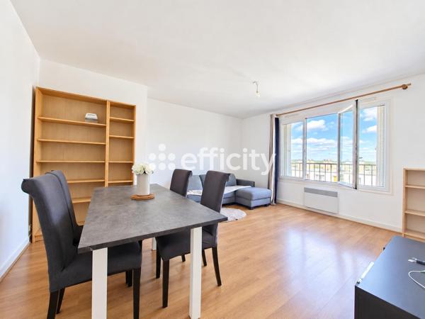 Appartement
         3 pièces
        - 62 m² 329 500 € *