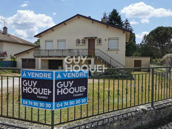 Maison 4 pièces avec sous-sol complet et garage attenant