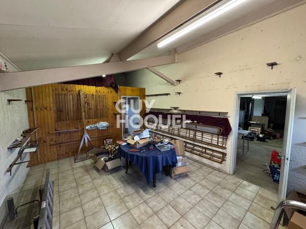 Maison 4 pièces avec sous-sol complet et garage attenant