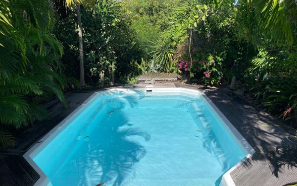 Maison à vendre    3 pièces • 58 m2 Saint-François