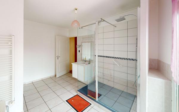 Appartement à vendre    2 pièces •  Cugnaux