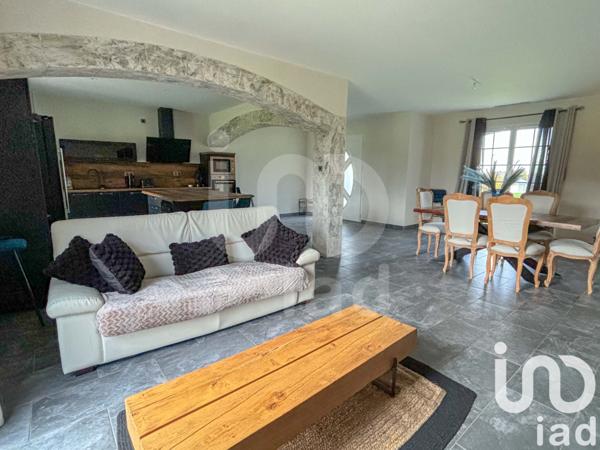 Maison à vendre 7 pièces 152 m² Saint-Victor