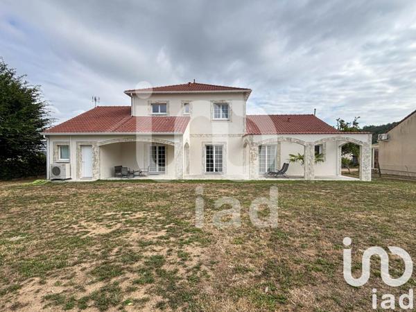 Maison à vendre 7 pièces 152 m² Saint-Victor