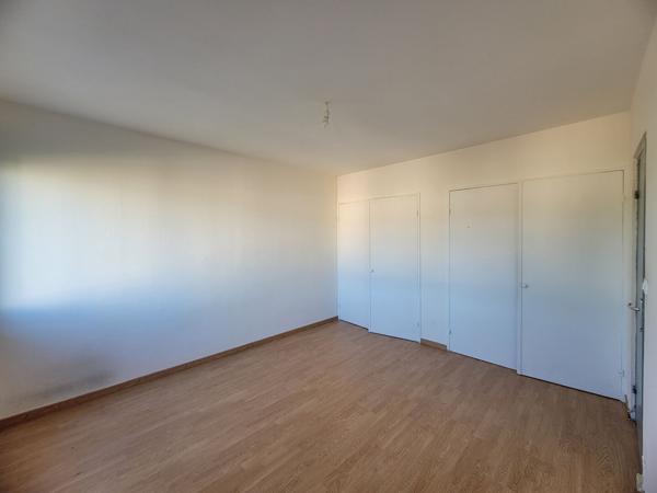 Appartement Chenôve 2 pièce(s) 50 m2