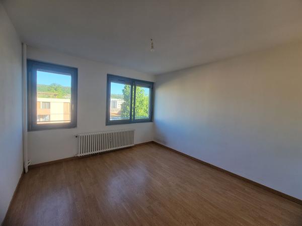 Appartement Chenôve 2 pièce(s) 50 m2