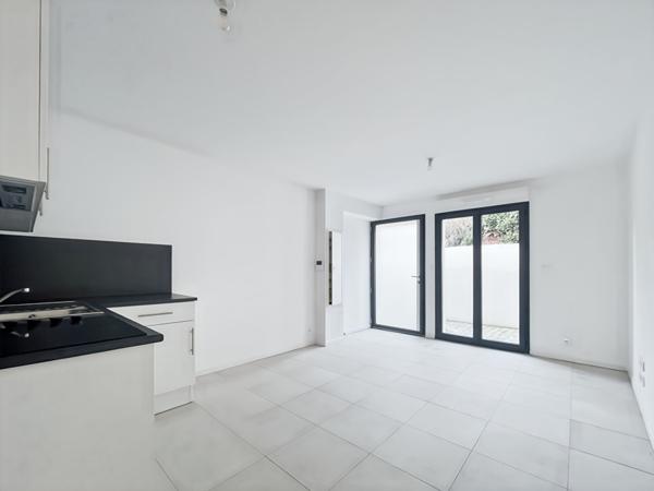 APPARTEMENT F2 AVEC EXTERIEUR (30.83m²)