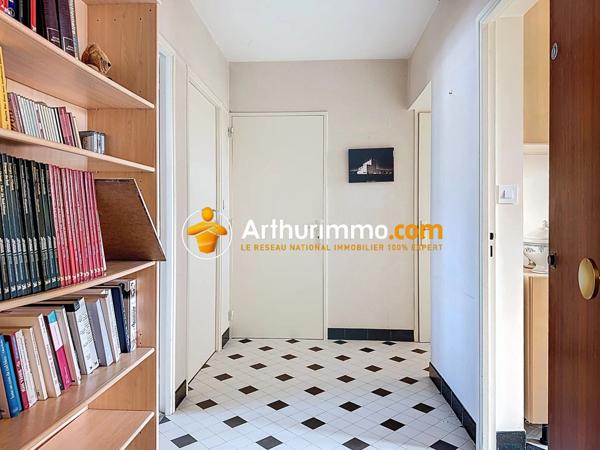 Vente Appartement 2 pièces 47 m2 à Bourgoin-Jallieu