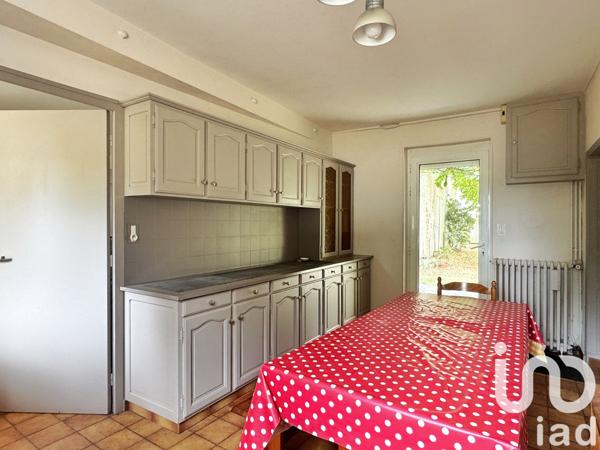 House for sale 10 rooms 272 m² Mansle-les-Fontaines