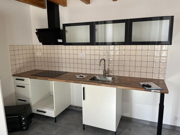 Appartement à louer |                                        Lesneven |                                        2 pièces  | 30 m²