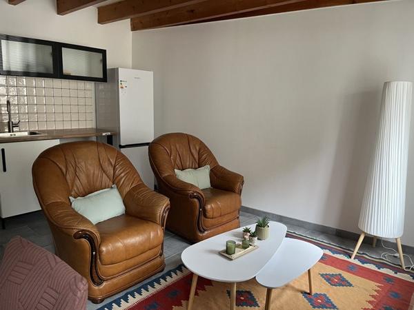 Appartement à louer |                                        Lesneven |                                        2 pièces  | 30 m²