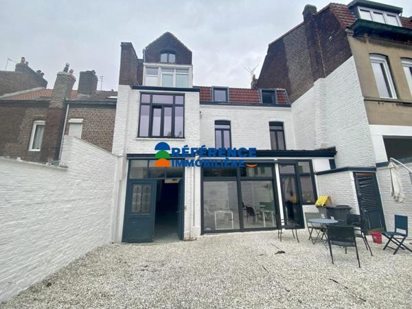 Immeuble à Vendre à La Madeleine