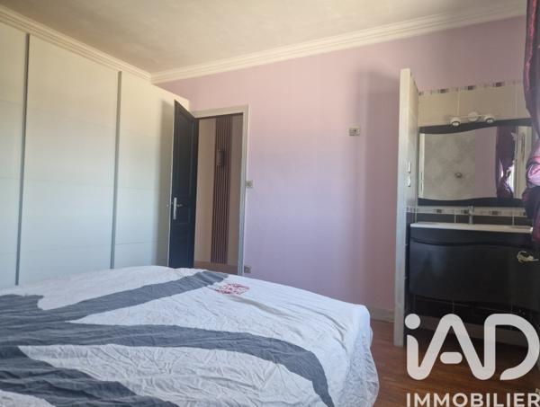 Maison à vendre 8 pièces 251 m² Angoulême