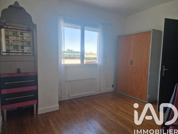Maison à vendre 8 pièces 251 m² Angoulême