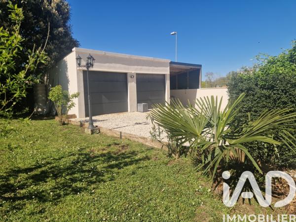 Maison à vendre 8 pièces 251 m² Angoulême