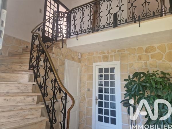 Maison à vendre 8 pièces 251 m² Angoulême