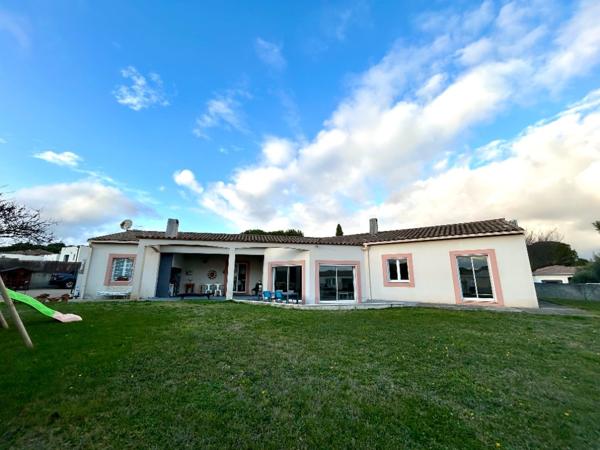 À Villemoustaussou, villa en vente avec Le TUC IMMO BRAM-Agence AVEROUX Villemoustaussou (11620)