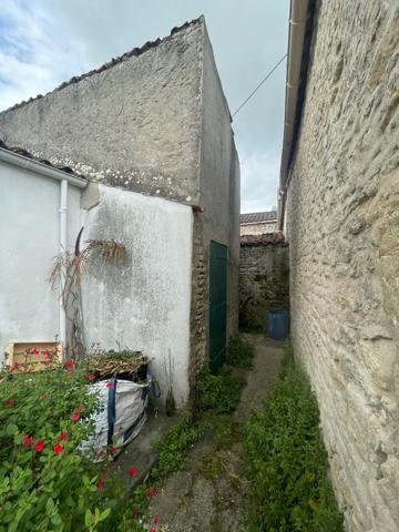 Le Chateau D Oleron - maison en pierre avec chai indépendant