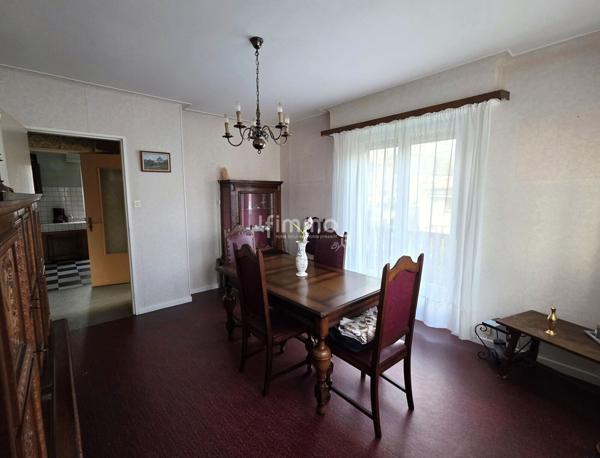 Maison de plain-pied surélevé au fort potentiel