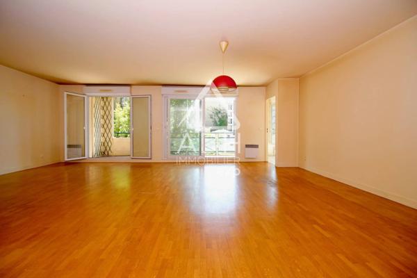 Exclusivité à vendre à ASNIERES SUR SEINE Appartement de 5 pièces - 108m2