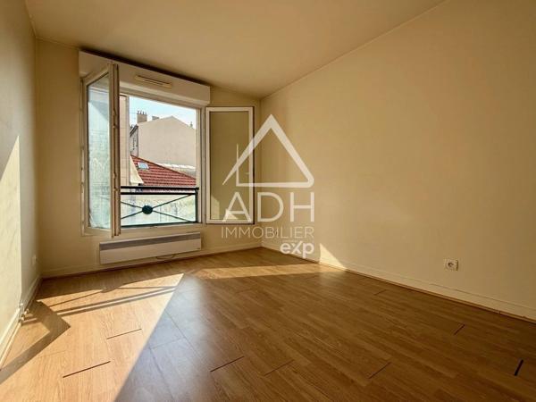 Exclusivité à vendre à ASNIERES SUR SEINE Appartement de 5 pièces - 108m2