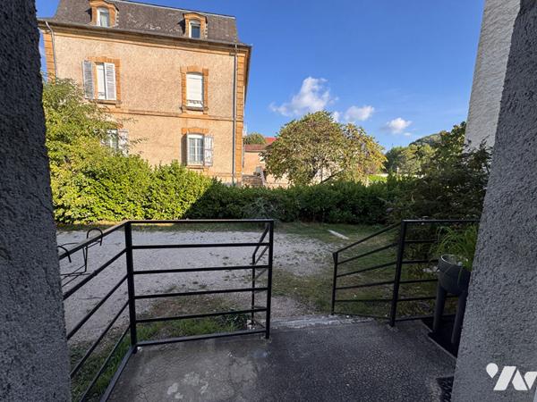 Appartement T2 proche du centre ville avec place de parking